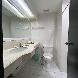 Delüks Kraliçe Yataklı Oda